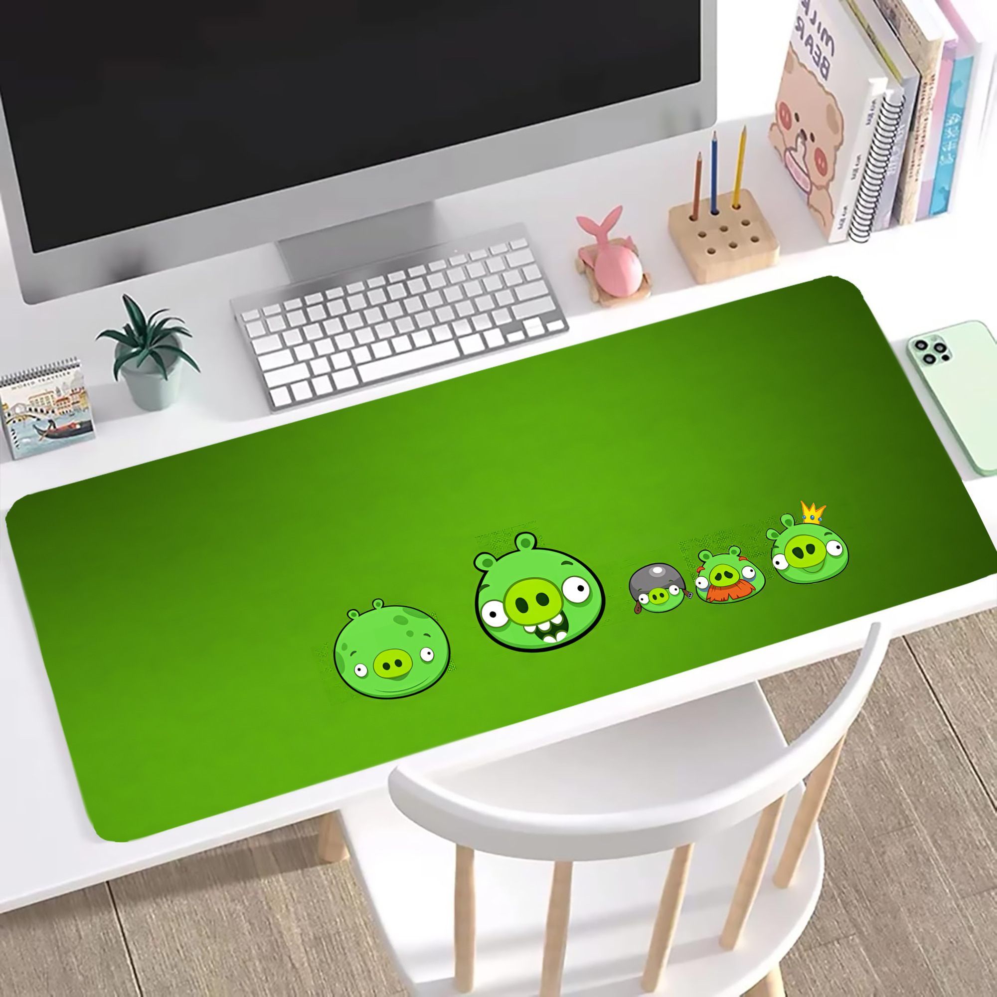 （画像用） Angry Birds アングリーバード ステッチ加工 大判デスクマット／滑り止めマウスパッド
