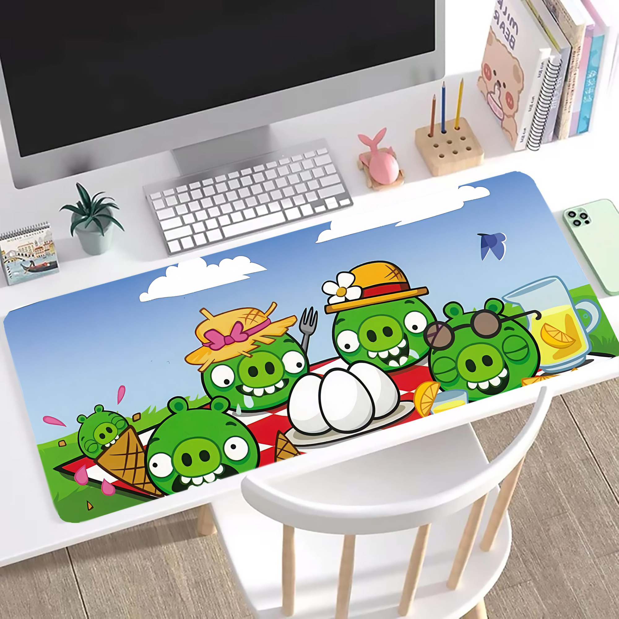 （画像用） Angry Birds アングリーバード ステッチ加工 大判デスクマット／滑り止めマウスパッド