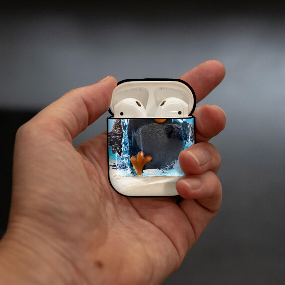 Angry Birds アングリーバード AirPods 第2世代保護ケース ハードシェル ブラック 耐衝撃・防指紋・カラビナ付き