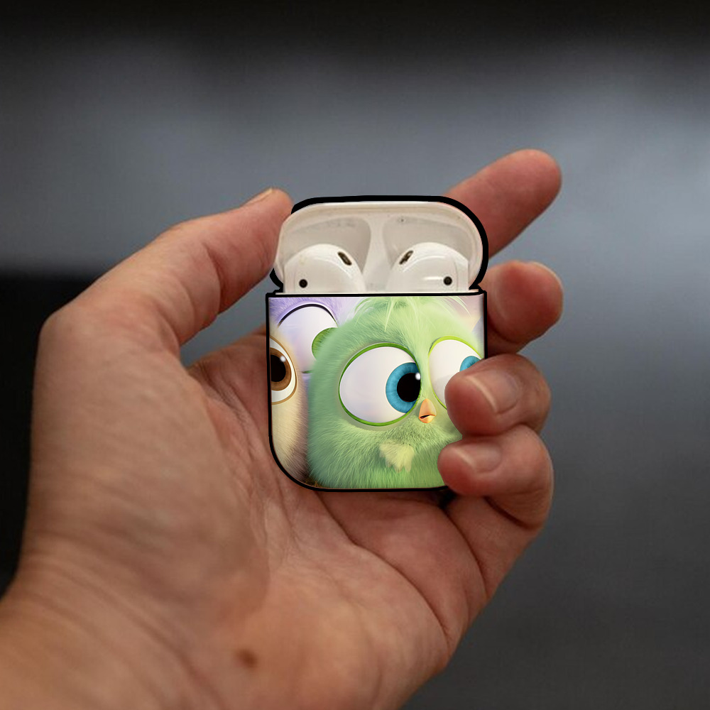 Angry Birds アングリーバード AirPods 第2世代保護ケース ハードシェル ブラック 耐衝撃・防指紋・カラビナ付き