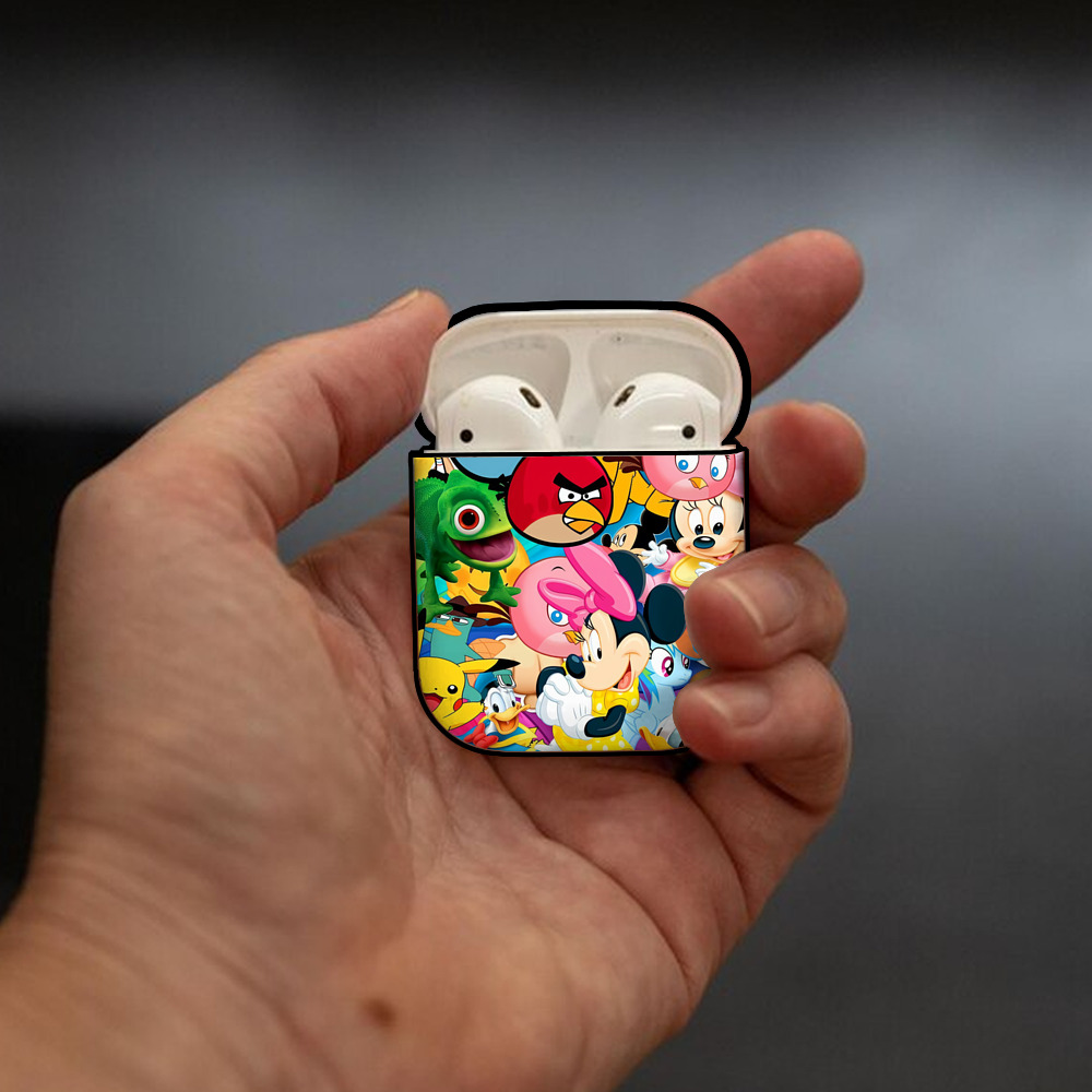 Angry Birds アングリーバード AirPods 第2世代保護ケース ハードシェル ブラック 耐衝撃・防指紋・カラビナ付き