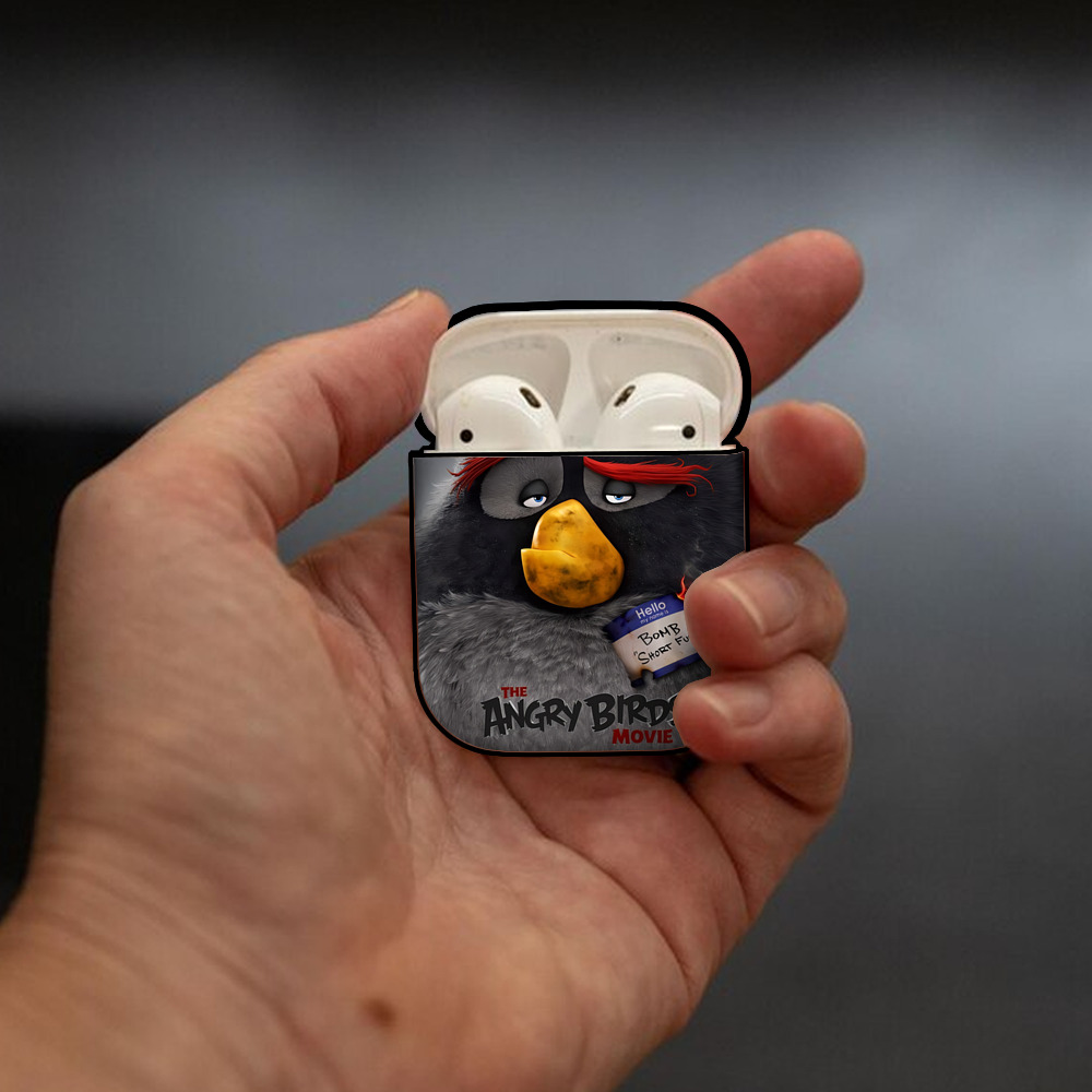 Angry Birds アングリーバード AirPods 第2世代保護ケース ハードシェル ブラック 耐衝撃・防指紋・カラビナ付き