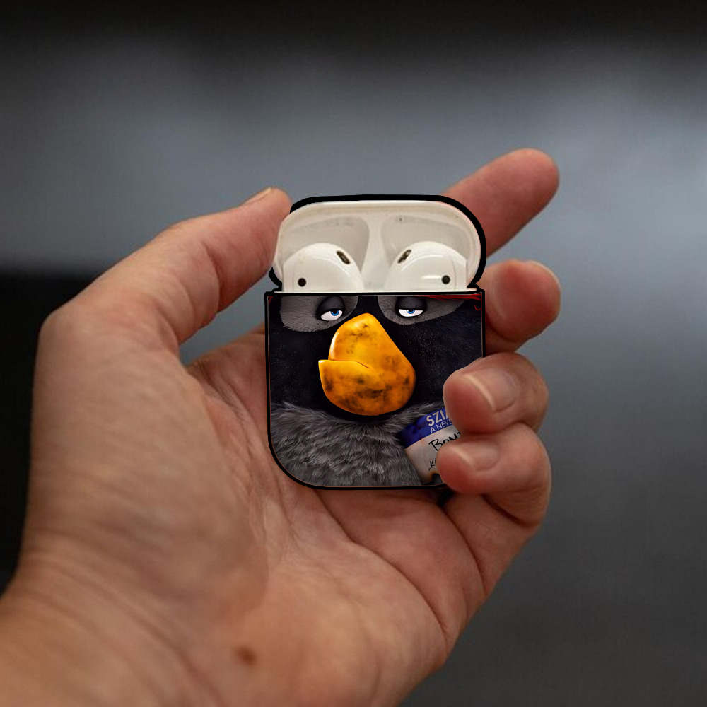 Angry Birds アングリーバード AirPods 第2世代保護ケース ハードシェル ブラック 耐衝撃・防指紋・カラビナ付き