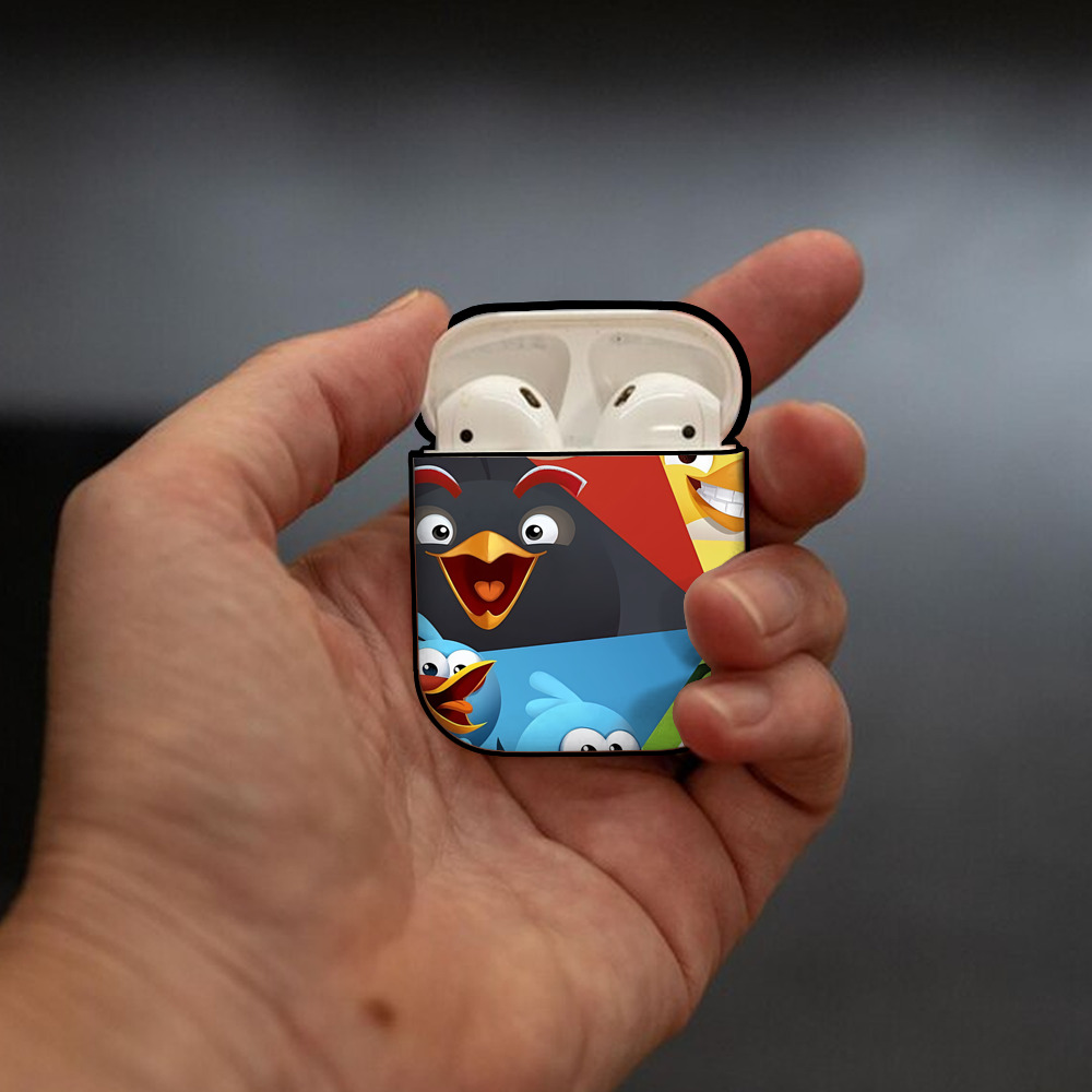Angry Birds アングリーバード AirPods 第2世代保護ケース ハードシェル ブラック 耐衝撃・防指紋・カラビナ付き