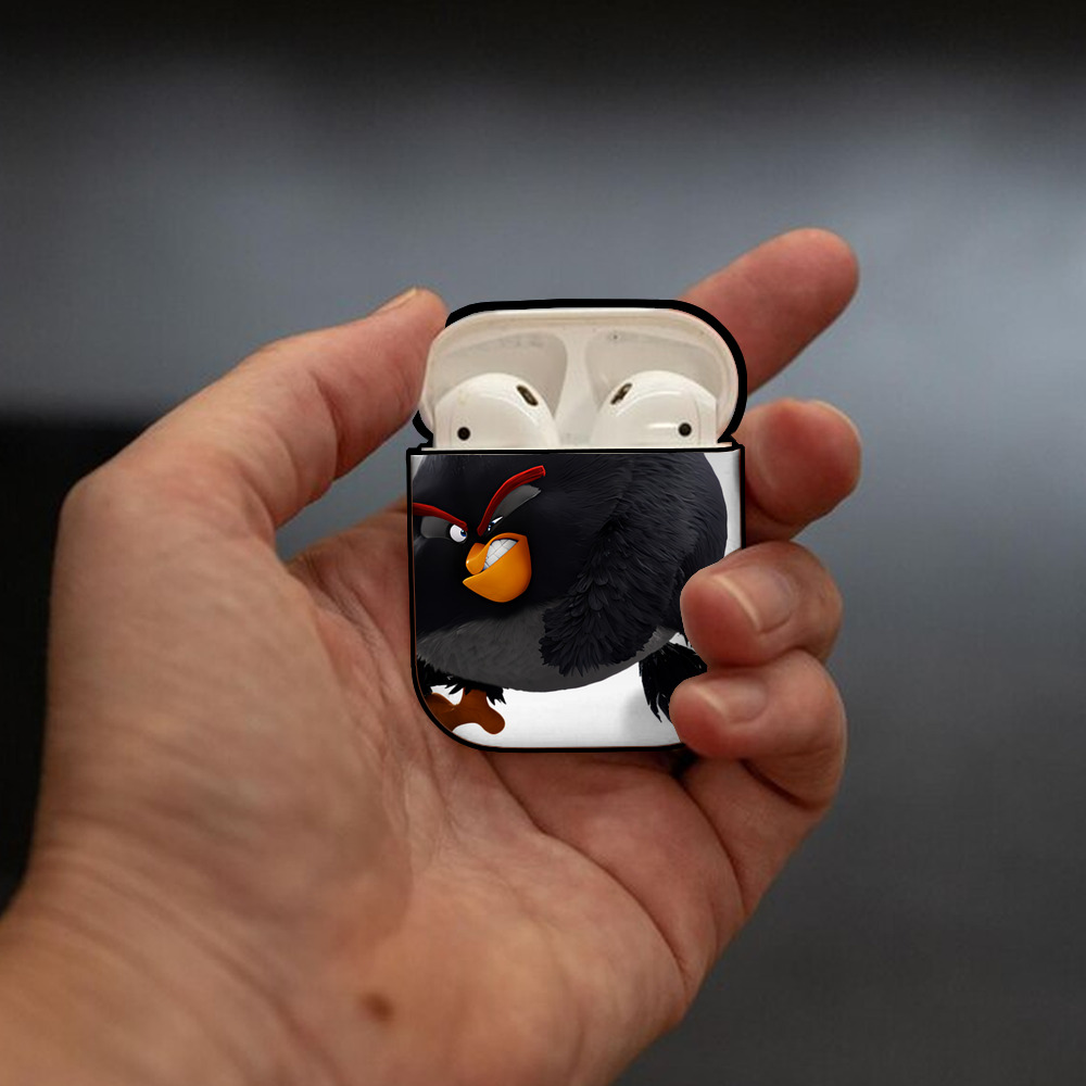 Angry Birds アングリーバード AirPods 第2世代保護ケース ハードシェル ブラック 耐衝撃・防指紋・カラビナ付き