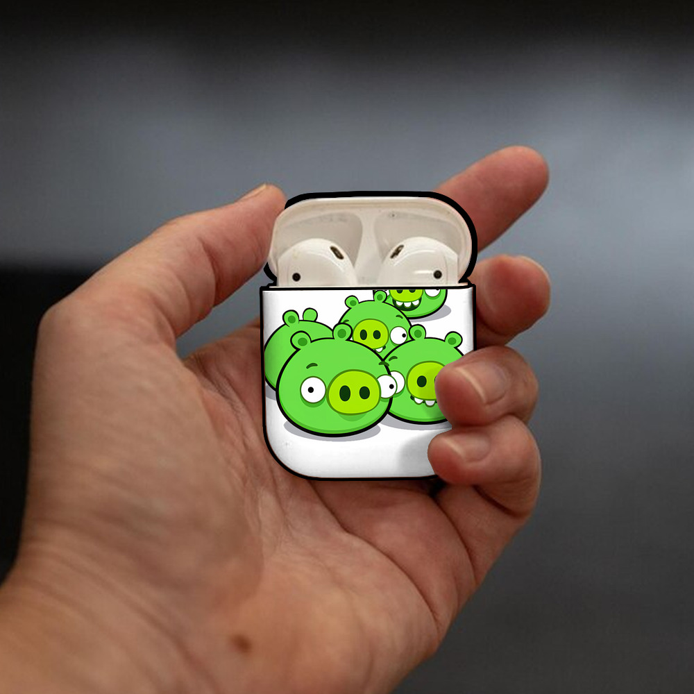 Angry Birds アングリーバード AirPods 第2世代保護ケース ハードシェル ブラック 耐衝撃・防指紋・カラビナ付き