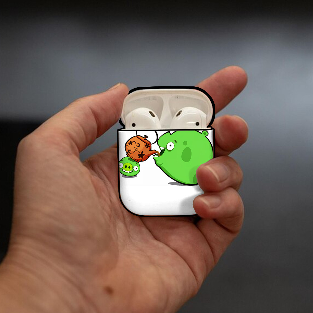 Angry Birds アングリーバード AirPods 第2世代保護ケース ハードシェル ブラック 耐衝撃・防指紋・カラビナ付き
