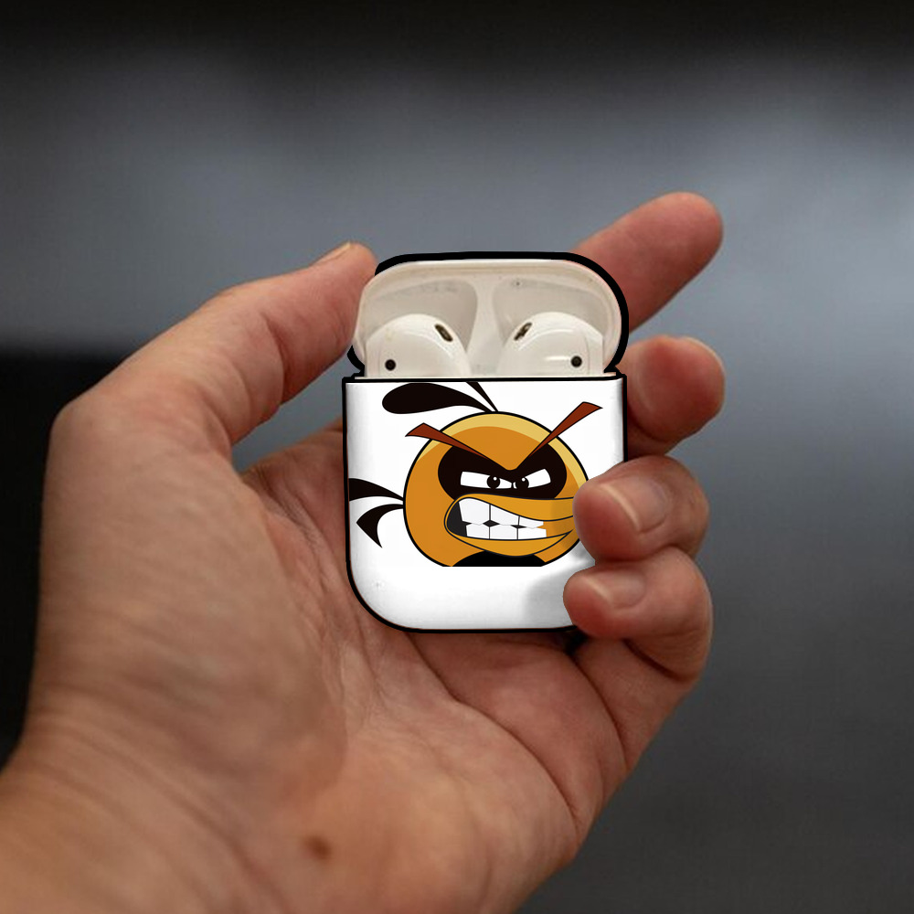 Angry Birds アングリーバード AirPods 第2世代保護ケース ハードシェル ブラック 耐衝撃・防指紋・カラビナ付き