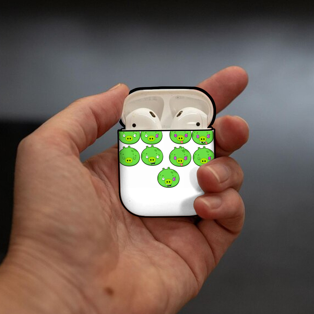Angry Birds アングリーバード AirPods 第2世代保護ケース ハードシェル ブラック 耐衝撃・防指紋・カラビナ付き