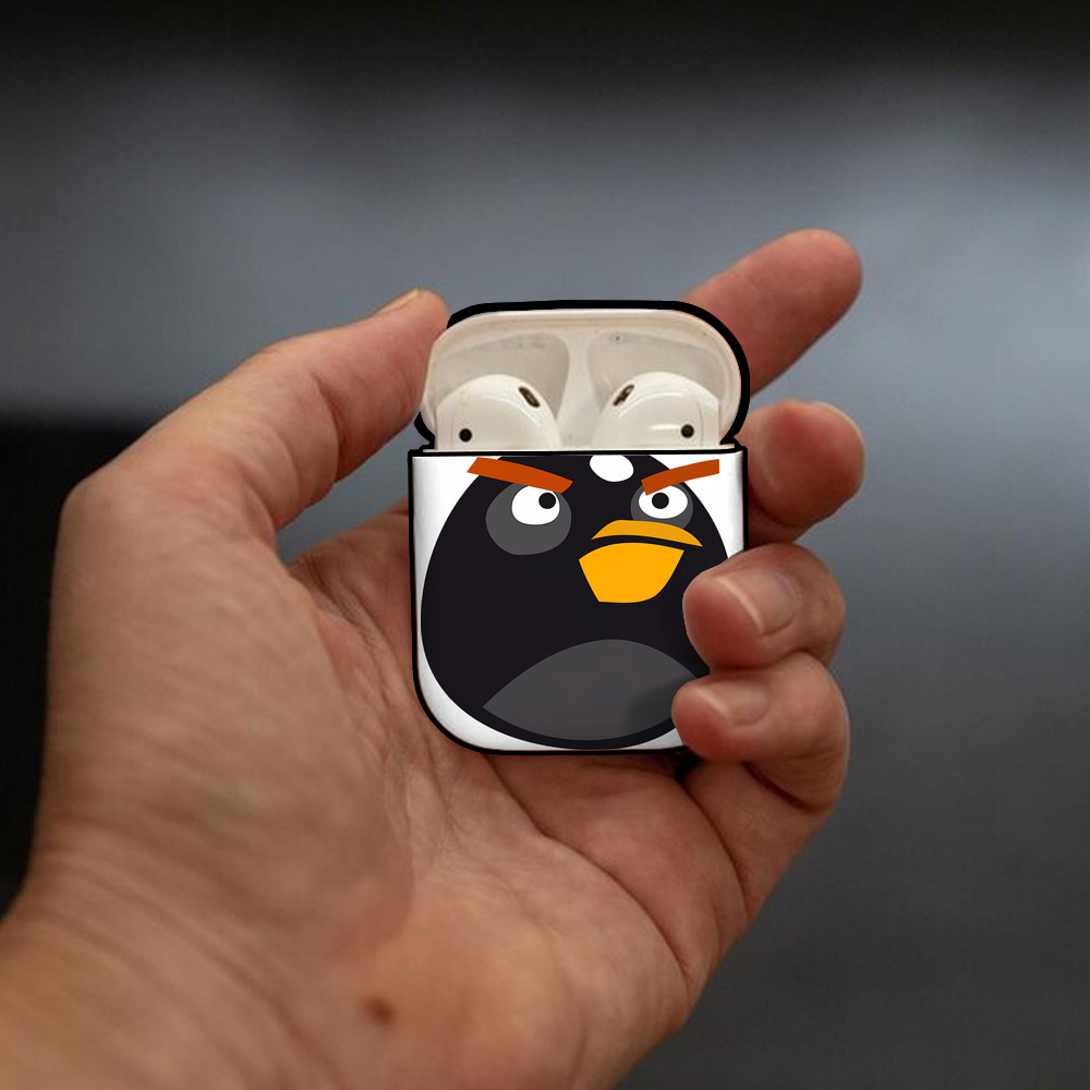 Angry Birds アングリーバード AirPods 第2世代保護ケース ハードシェル ブラック 耐衝撃・防指紋・カラビナ付き