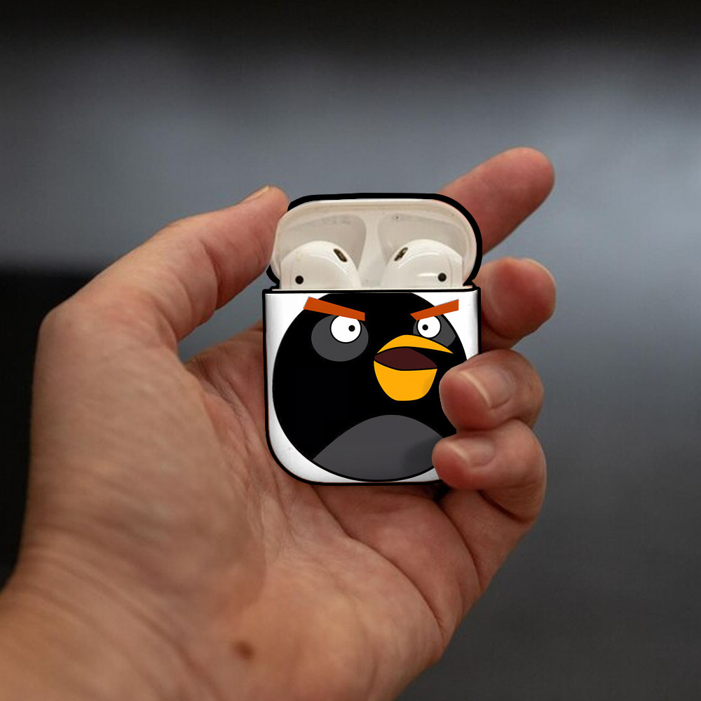 Angry Birds アングリーバード AirPods 第2世代保護ケース ハードシェル ブラック 耐衝撃・防指紋・カラビナ付き