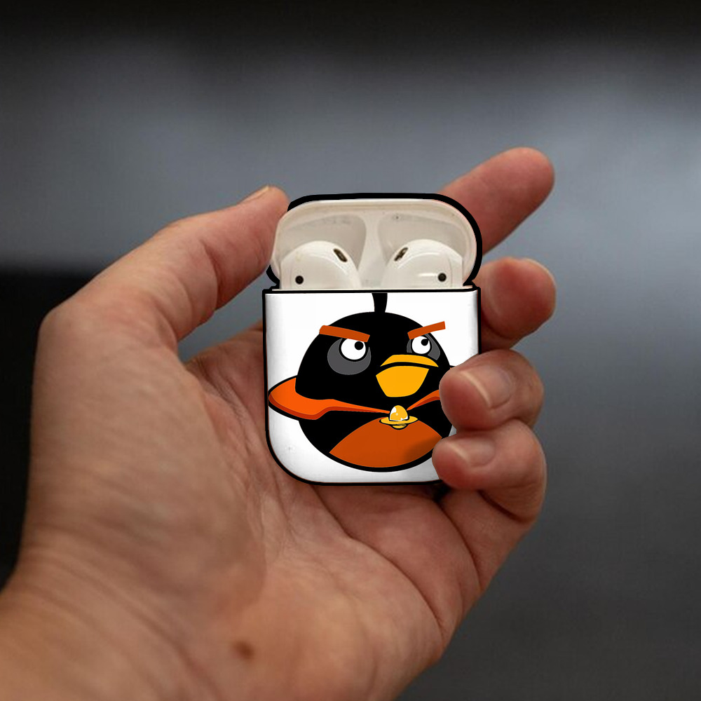 Angry Birds アングリーバード AirPods 第2世代保護ケース ハードシェル ブラック 耐衝撃・防指紋・カラビナ付き
